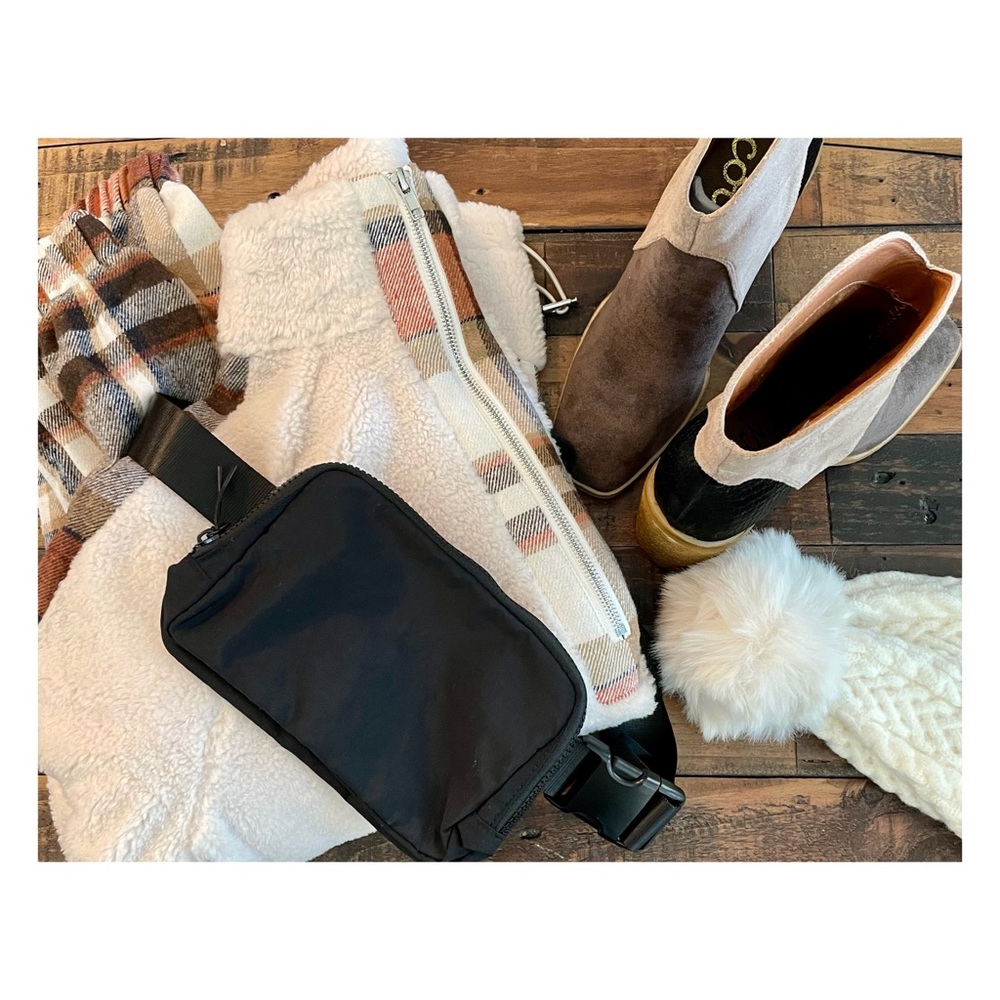 ON SALE! Ivory & Plaid Faux Fur Jacket - Picture 3 of 12